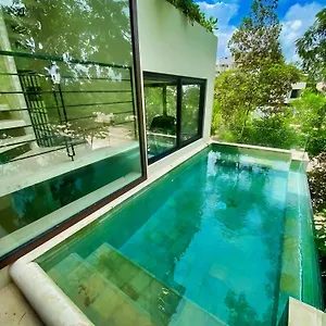 https://etnica-ku-tulum-jungle-paradise.tulum-hotels.net