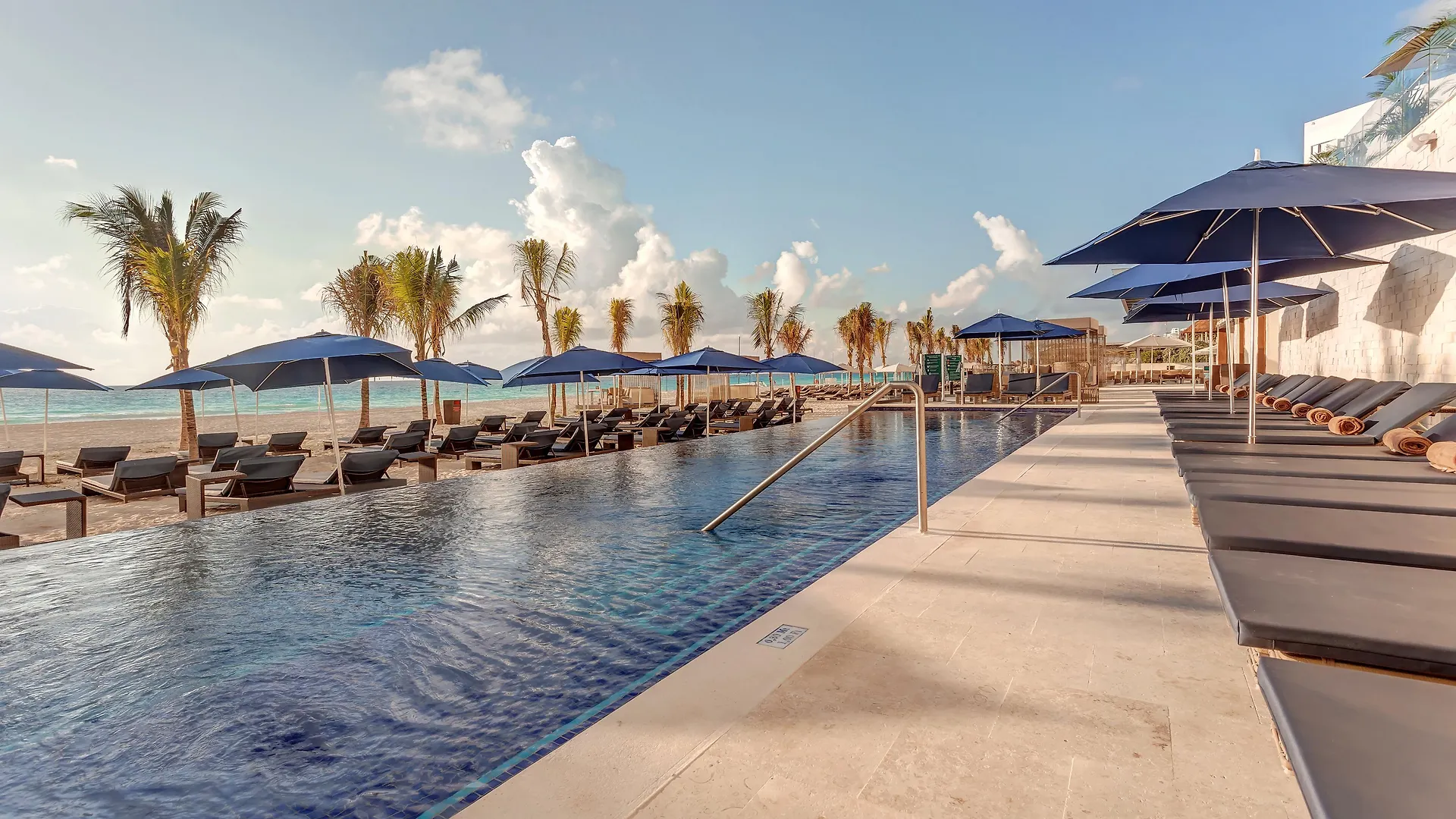 Royalton Chic Cancun, An Autograph Collection All-Inclusive Resort - Adults Only Meksika